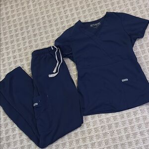 Grey's Anatomy by BARCO Navy Blue Women's Size Small Scrub Set